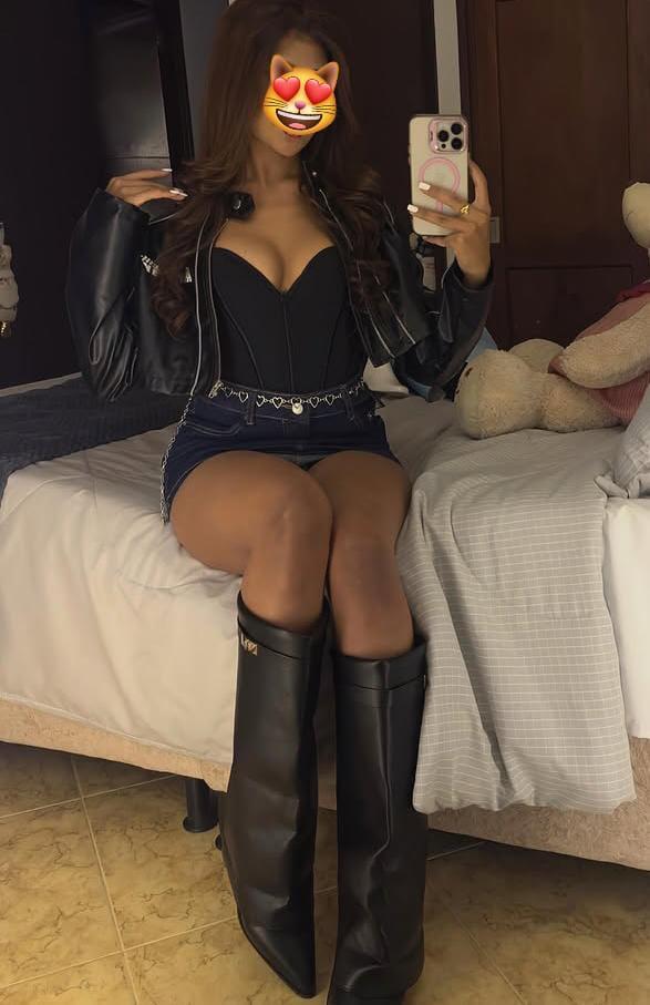 Chica busca chico en Cádiz: 