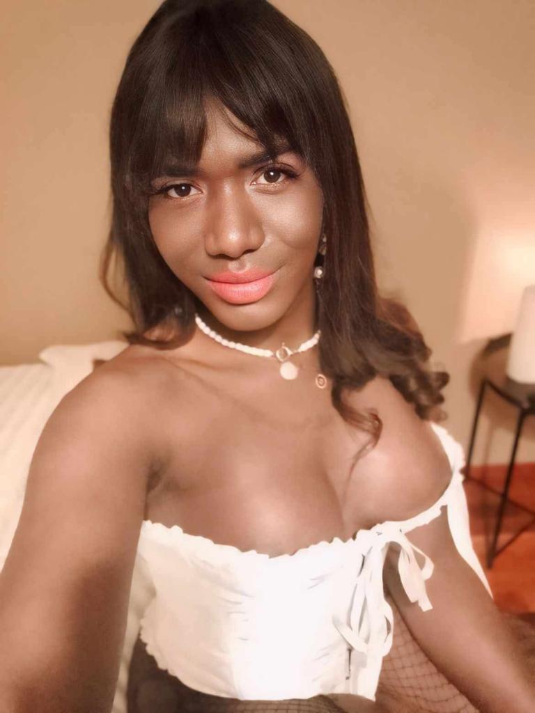 641334116: Transexual en Zaragoza
