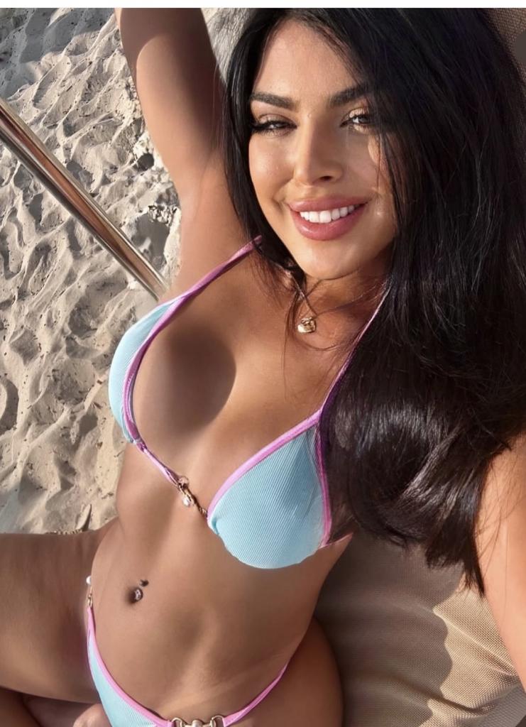 691139030: Chica busca chico en Mallorca