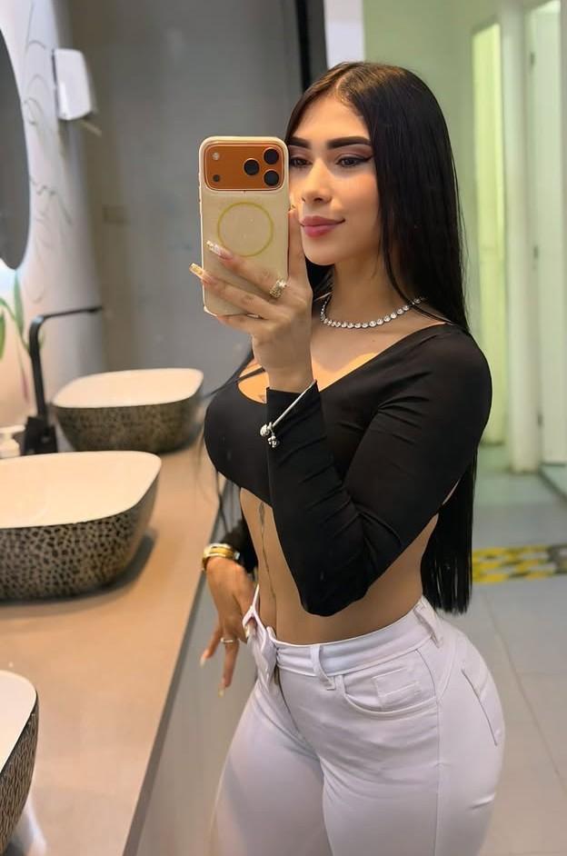 Chica busca chico en Menorca: 
