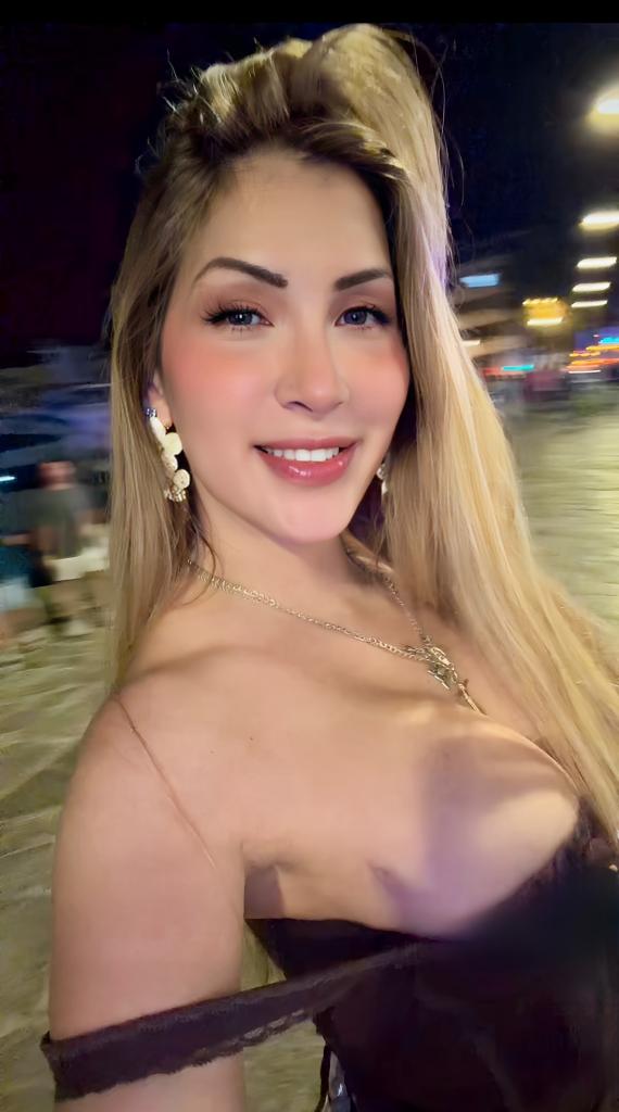 607848494: Chica busca chico en Ibiza
