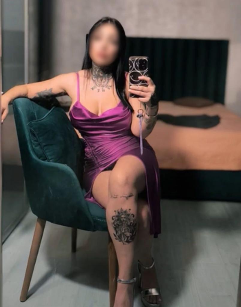 662400529: Chica busca chico en Madrid