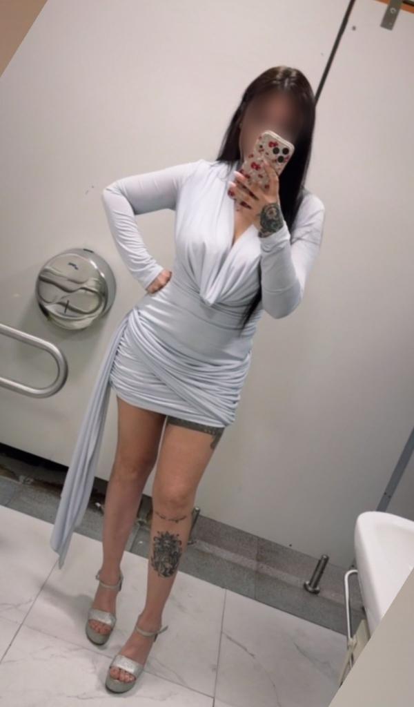 662400529: Chica busca chico en Madrid