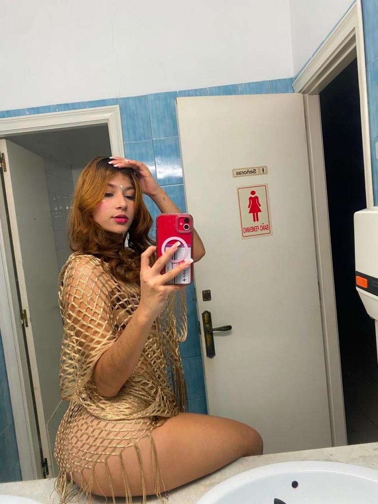 612233306: Chica busca chico en Cádiz