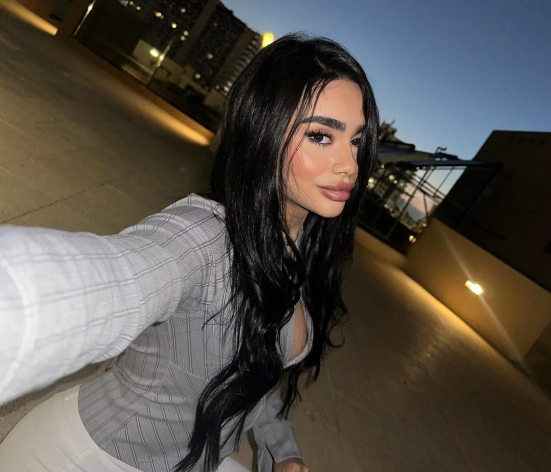 Chica busca chico en Tenerife: 