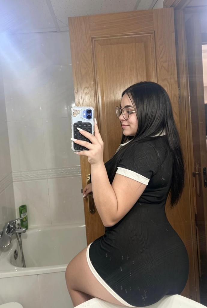 Chica busca chico en Sevilla: 