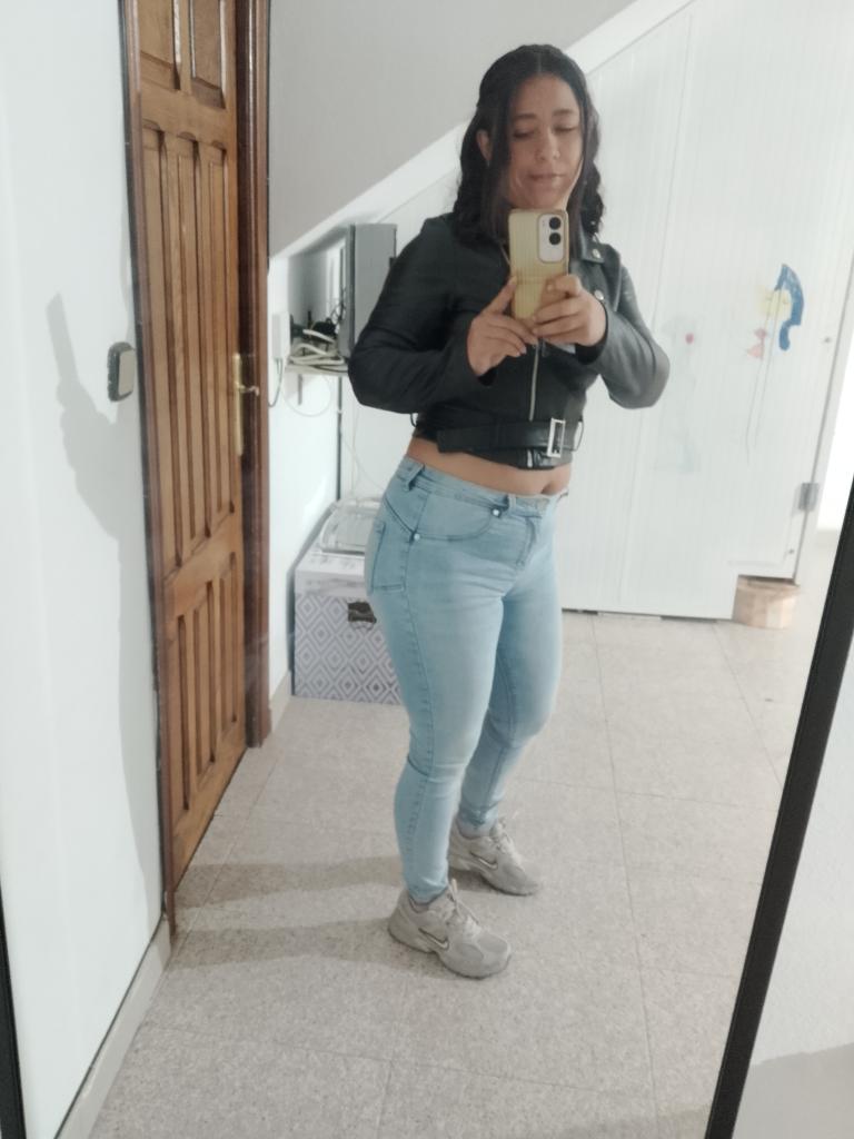 632940654: Chica busca chico en Alicante