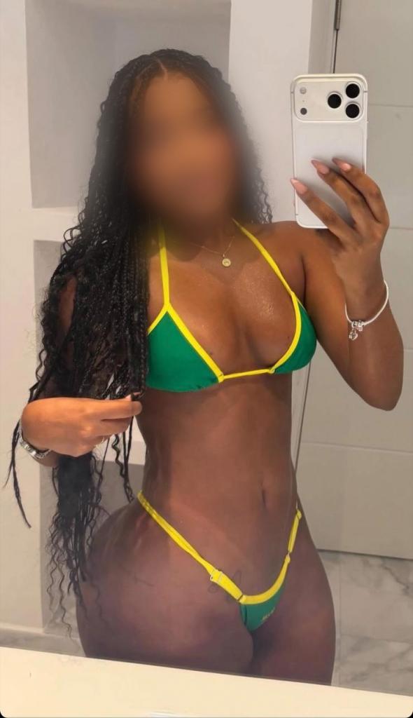 Chica busca chico en Murcia: 
