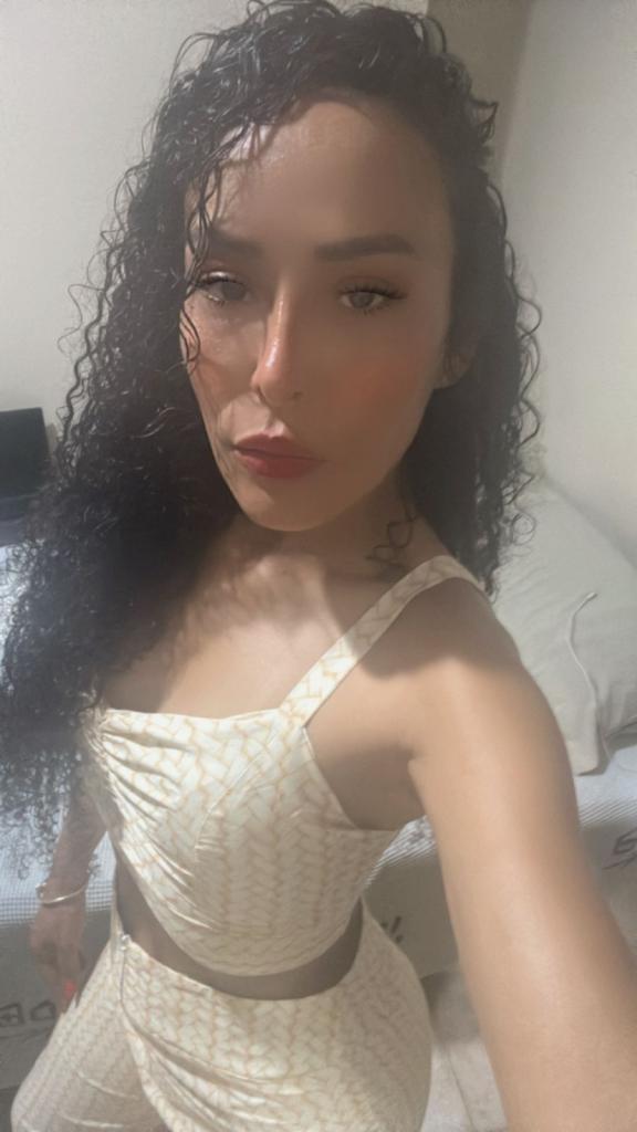 602552930: Chica busca chico en Málaga