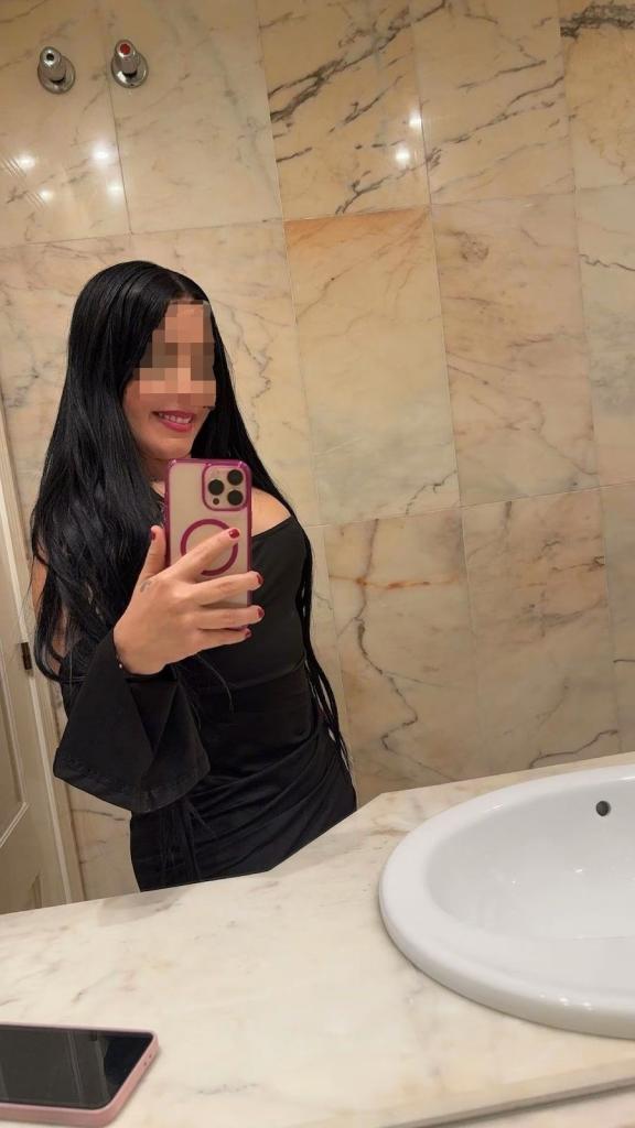 Chica busca chico en Barcelona: 
