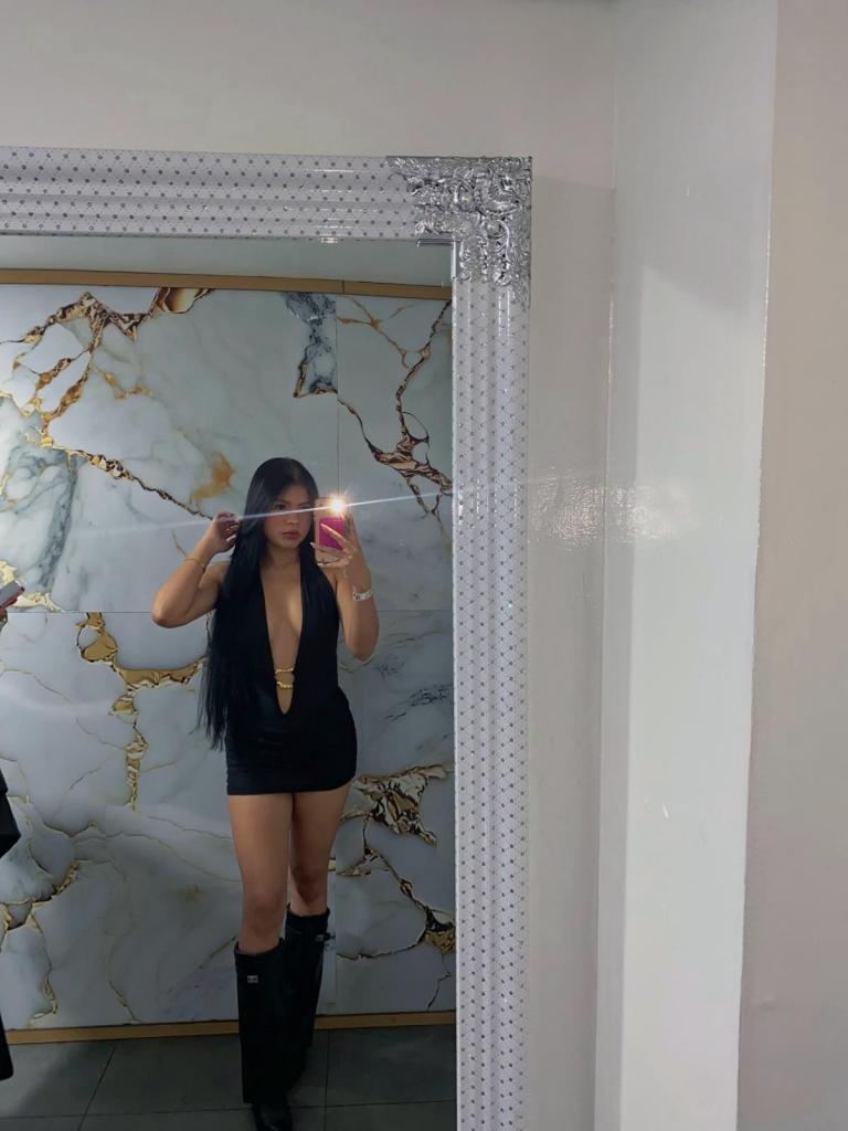 Chica busca chico en Málaga: Chica busca chico