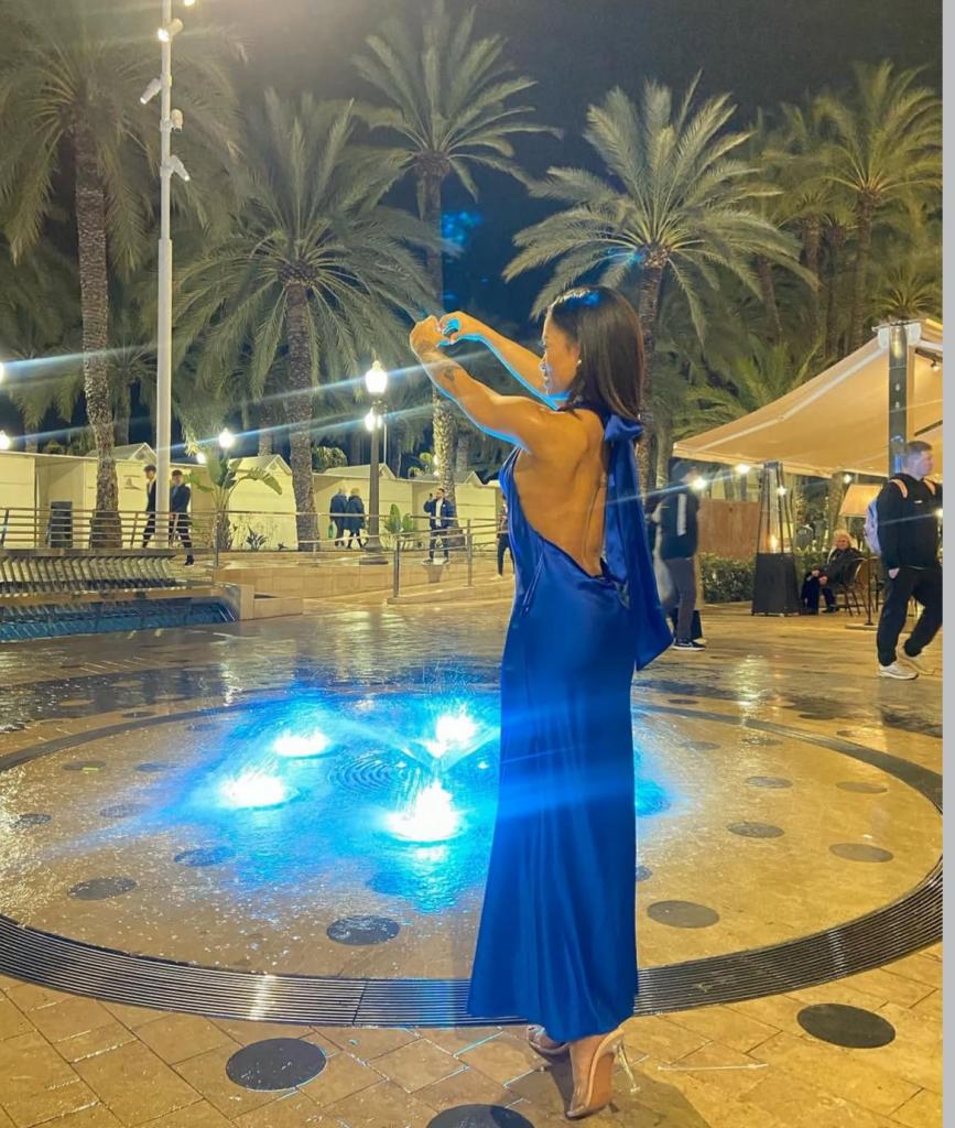 603989978: Chica busca chico en Valencia