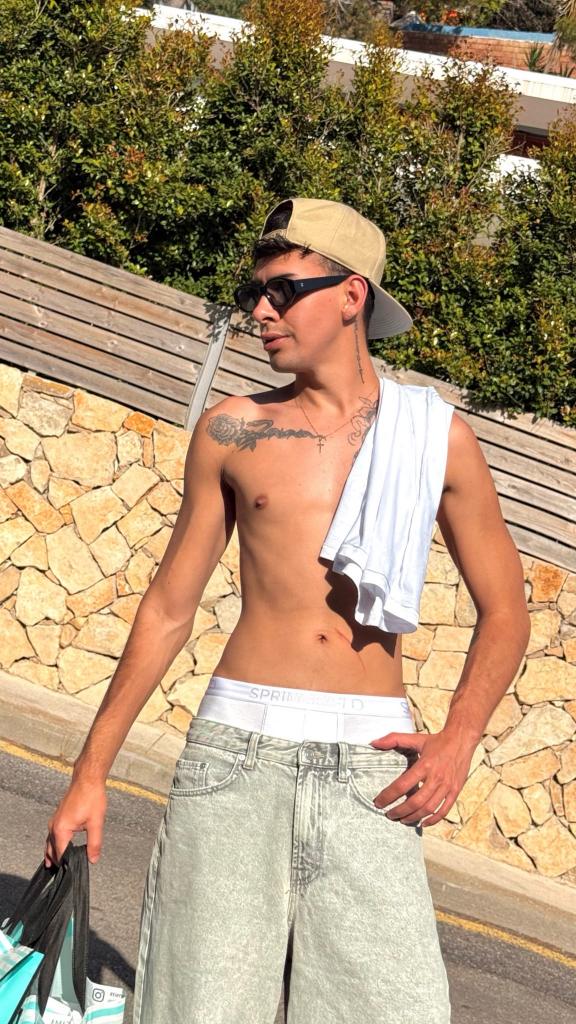 Chico busca chica en Murcia: 