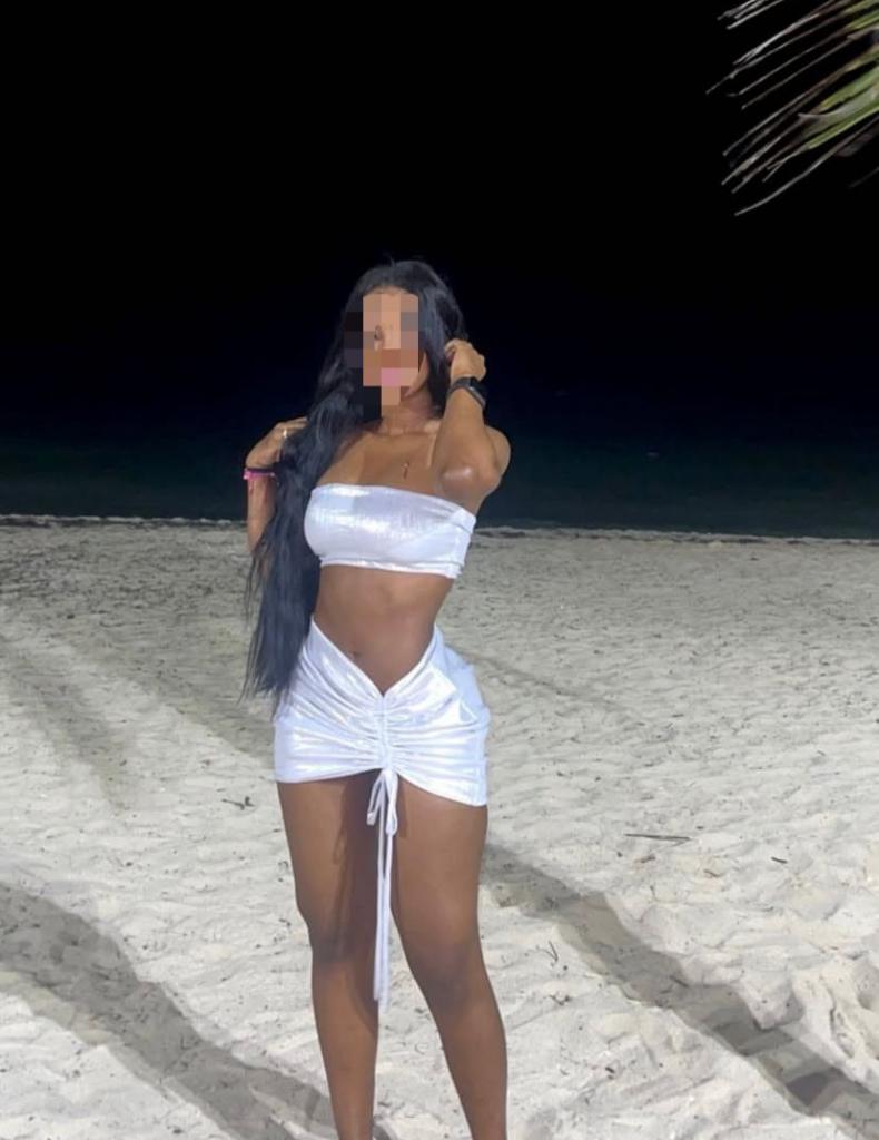 Chica busca chico en Barcelona: 