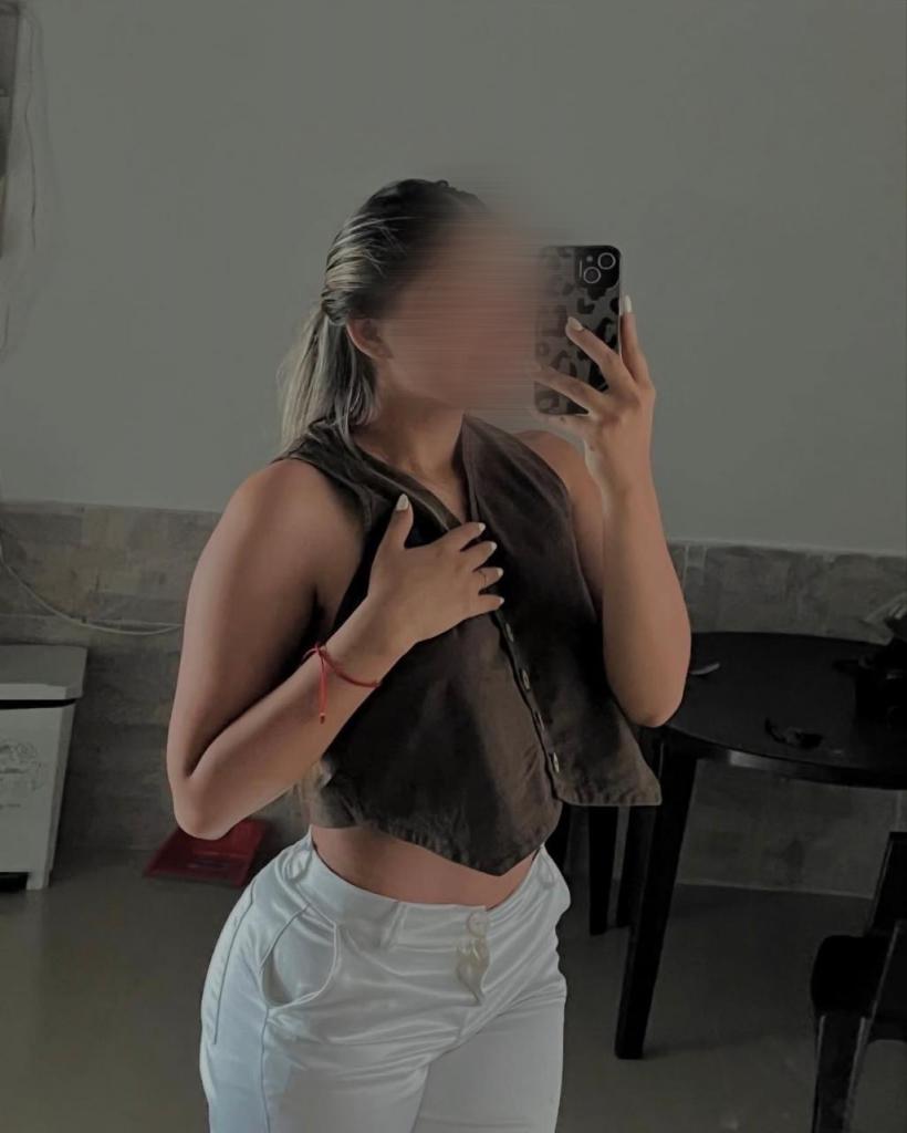 Chica busca chico en Tenerife: 
