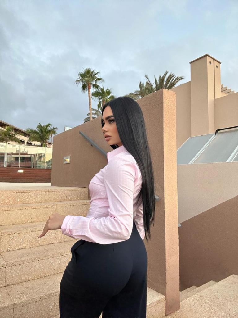 Chica busca chico en Tenerife: 