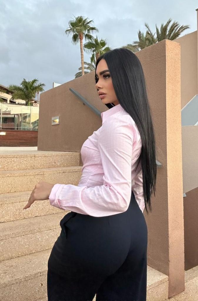 Chica busca chico en Tenerife: 