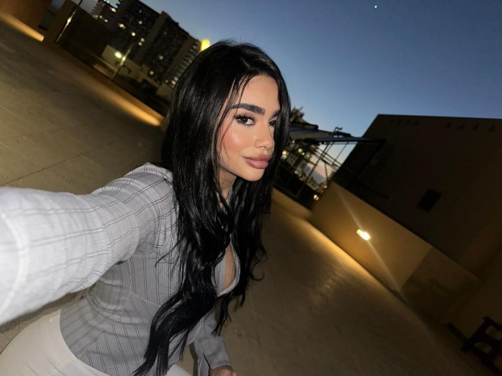 Chica busca chico en Tenerife: 