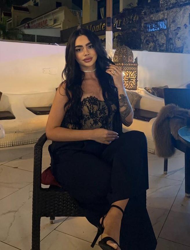 Chica busca chico en Tenerife: Chica busca chico