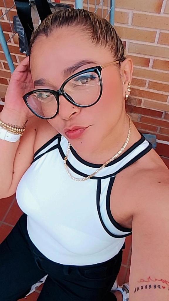 Chica busca chico en Madrid: 