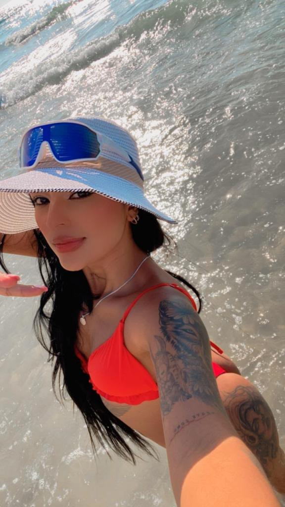 Chica busca chico en Cádiz: 
