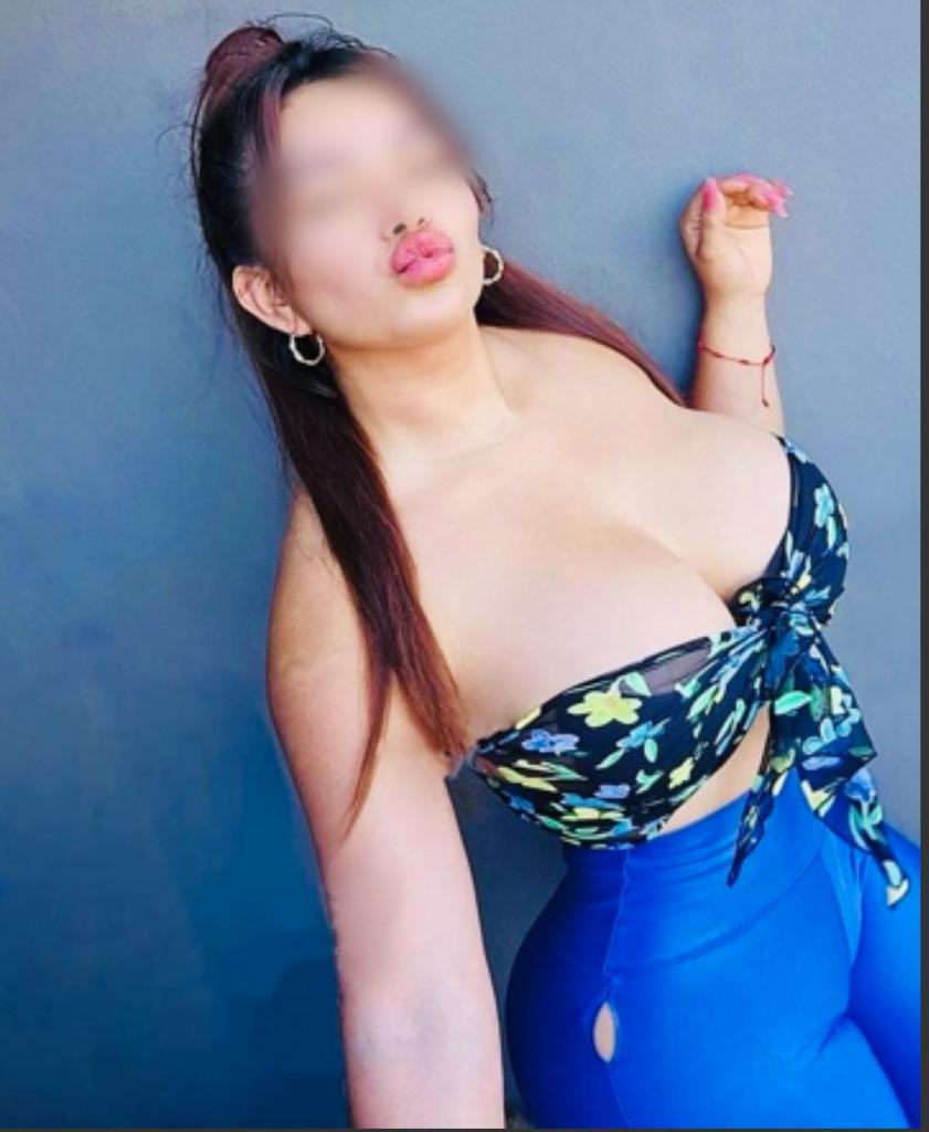 Chica busca chico en Cádiz: 