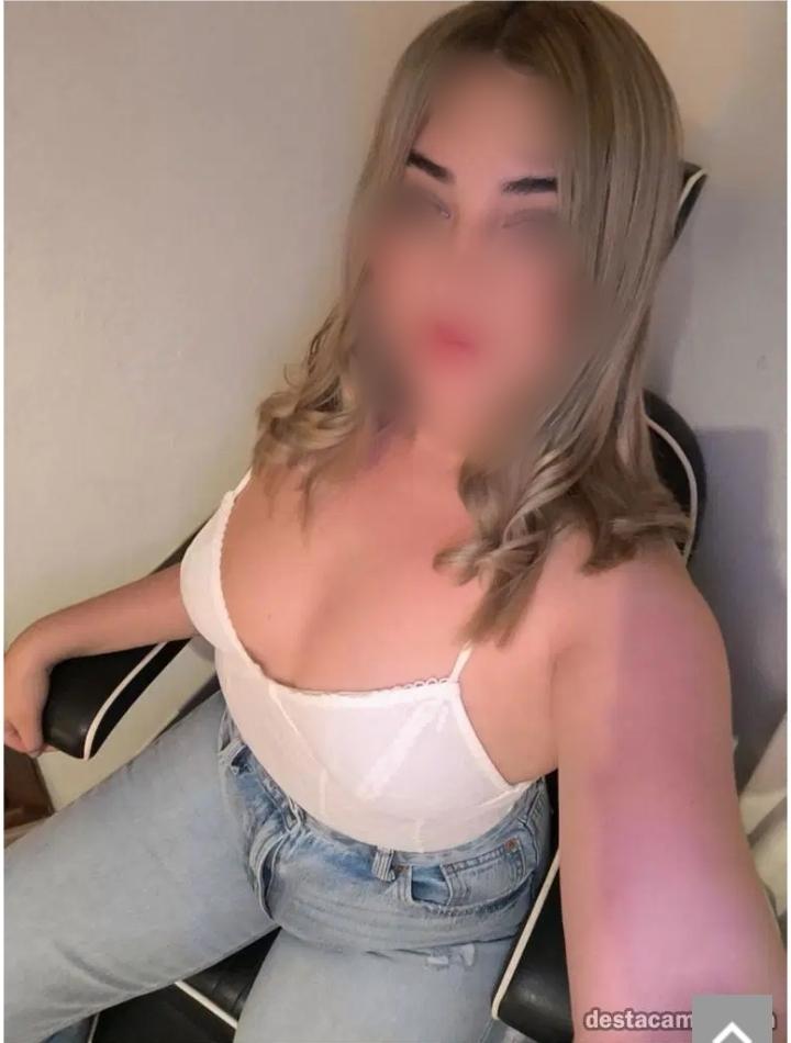 Chica busca chico en La Coruña: 