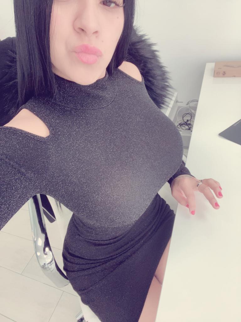Chica busca chico en Málaga: 