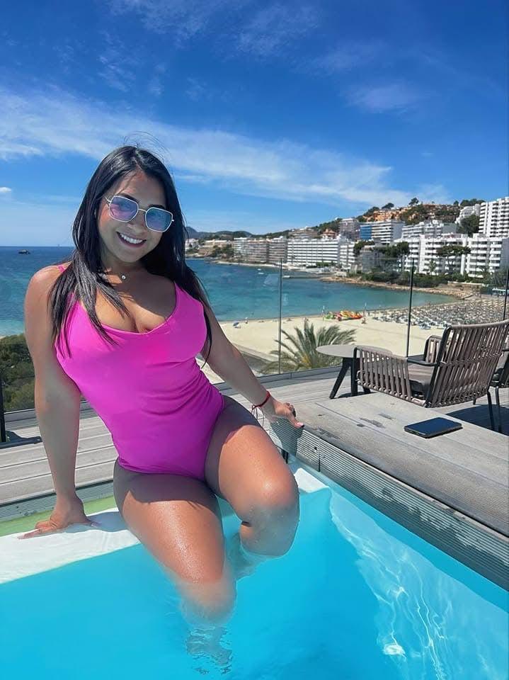 Chica busca chico en Mallorca: 