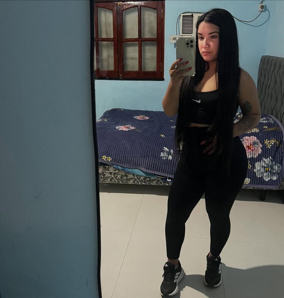 Chica busca chico en Tenerife: 