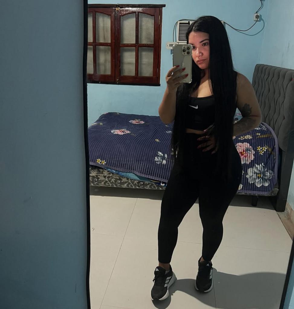 Chica busca chico en Tenerife: 