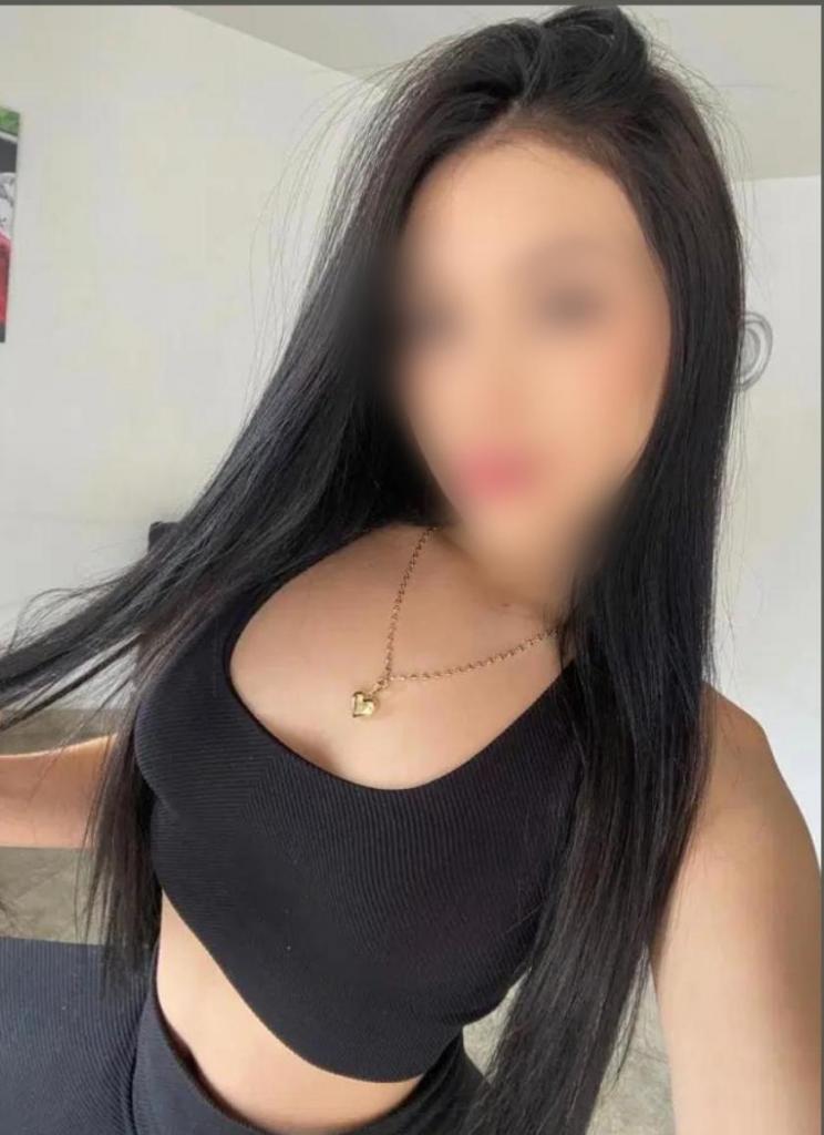 Chica busca chico en Sevilla: 