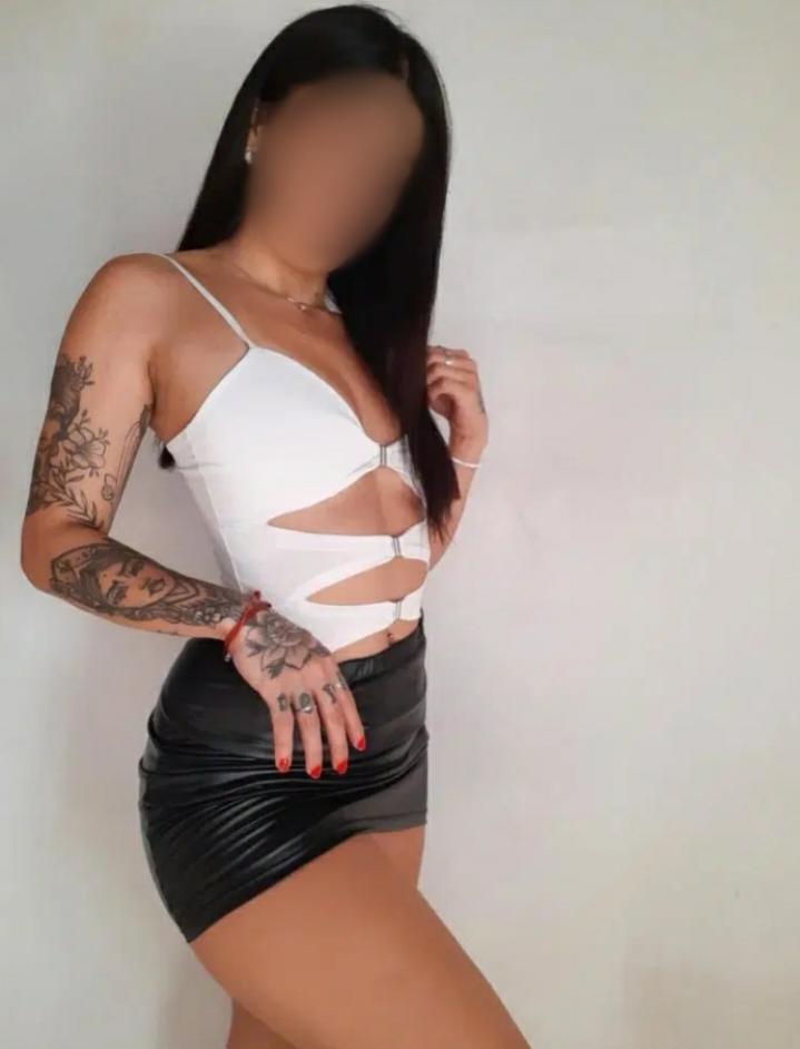 614640653: Chica busca chico en Murcia