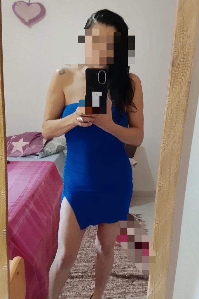 Chica busca chico en Ibiza: 