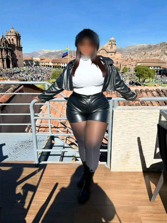 Chica busca chico en Tenerife: 