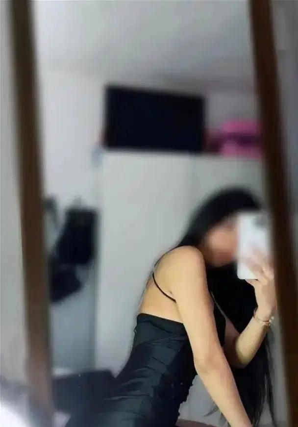 Chica busca chico en Sevilla: 