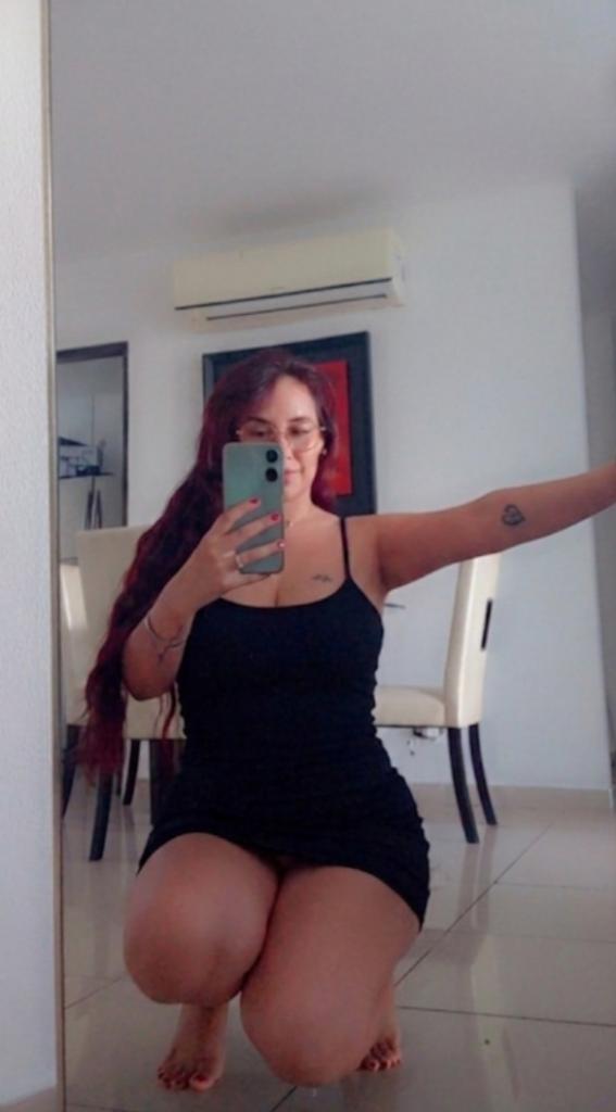 693278973: Chica busca chico en Málaga