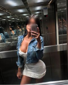602193398: Chica busca chico en La Coruña