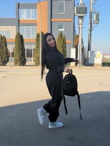 624420187: Chica busca chico en Tarragona