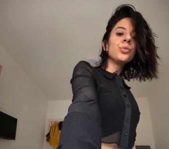 602733914: Chica busca chico en Lérida