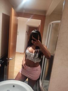 641502983: Chica busca chico en Zaragoza