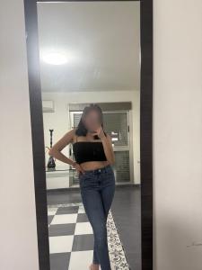 614839430: Chica busca chico en Granada