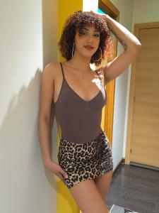 986419963: Chica busca chico en Pontevedra