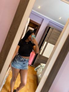 672574670: Chica busca chico en Sevilla