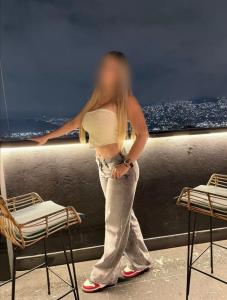 613252207: Chica busca chico en Murcia