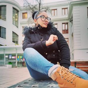 674616535: Chica busca chico en Valladolid