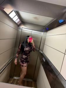 631994687: Chica busca chico en Gerona