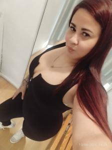 607527971: Chica busca chico en Barcelona