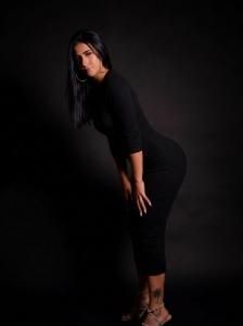 666314466: Chica busca chico en Ibiza