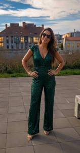 614645893: Chica busca chico en Asturias